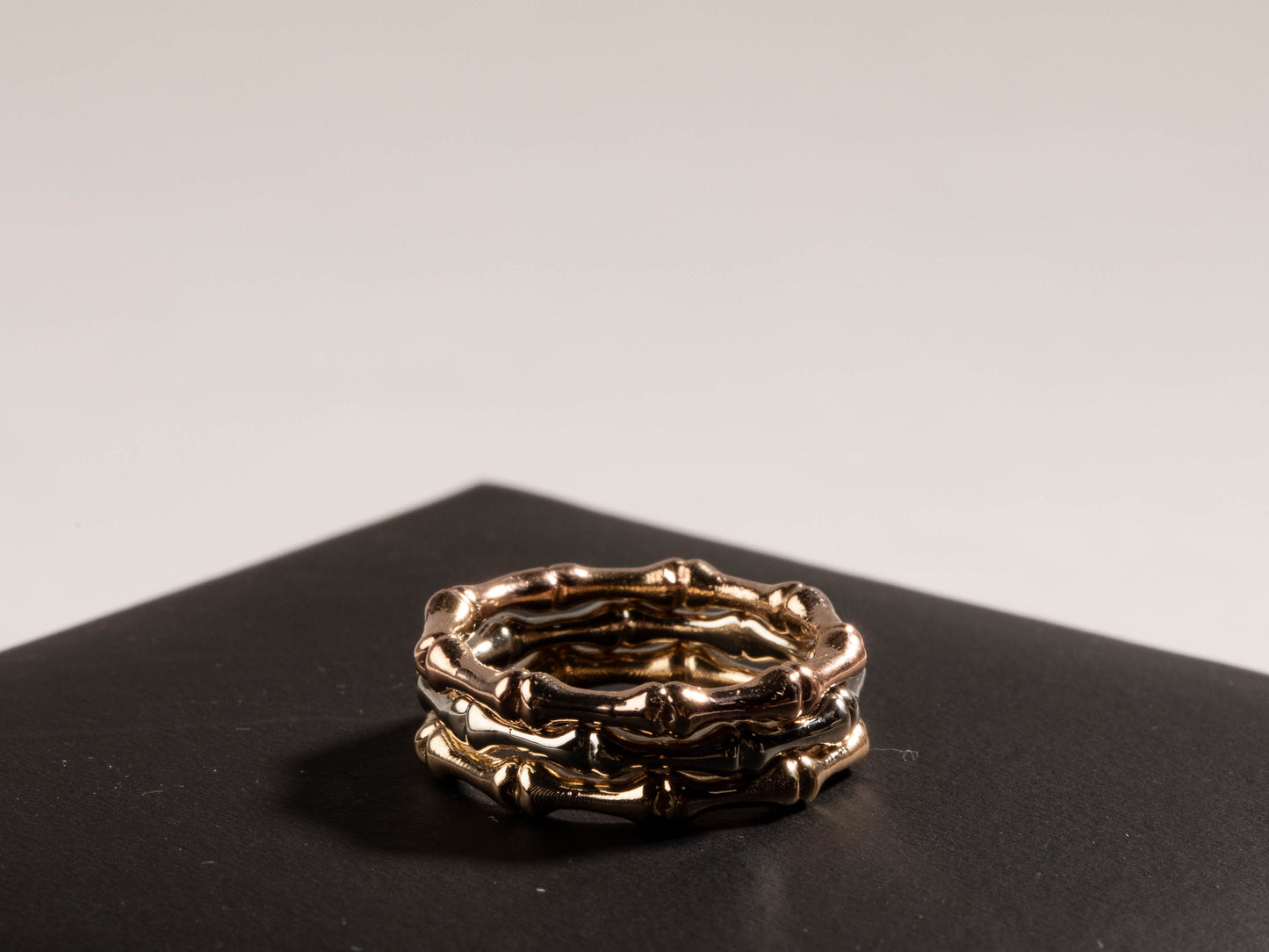 Bones in the forest ring