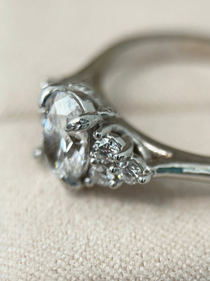 Nature Inspired Oval Engagement Ring | Leaf Prongs & Vine Setting | Retorica