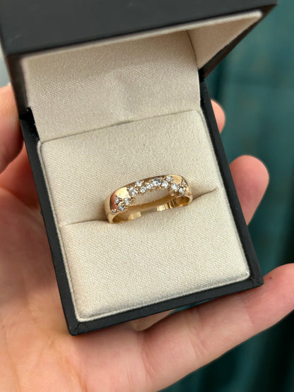 Organic Diamond Cluster Wedding Band in 14K gold