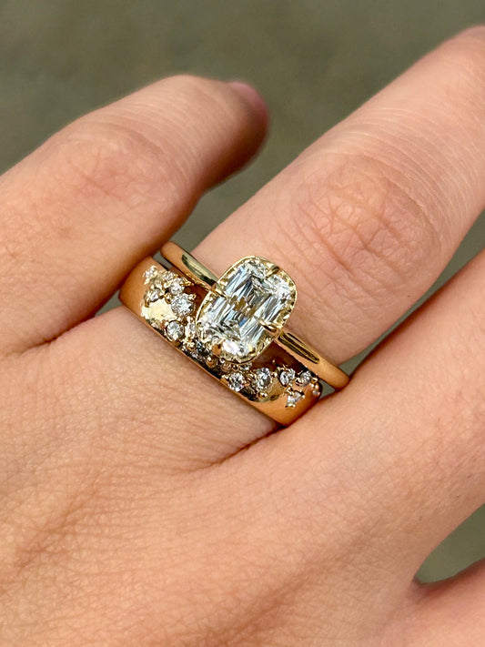 Aurelia Cathedral Texturized Halo Cross Cut Elongated Cushion Engagement Ring | Retórica