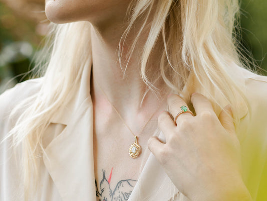 Diamond nest necklace