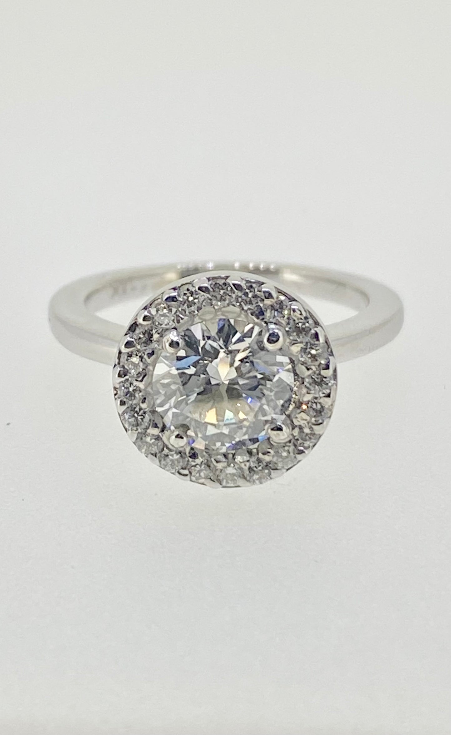 Halo engagement ring