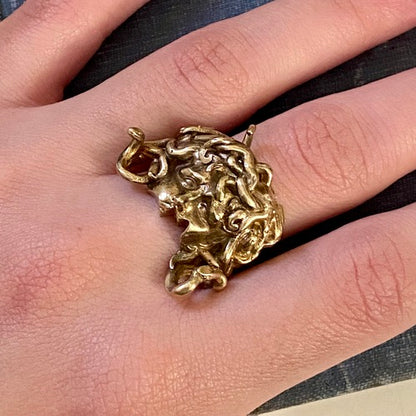 Medusa's spell ring