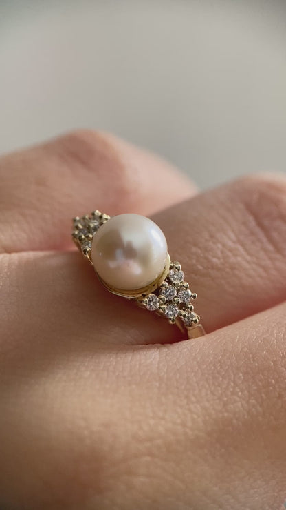 Vintage Akoya pearl engagement ring