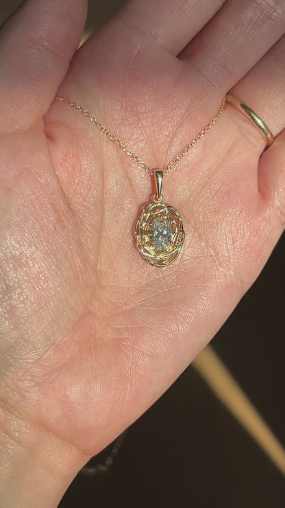Diamond nest necklace